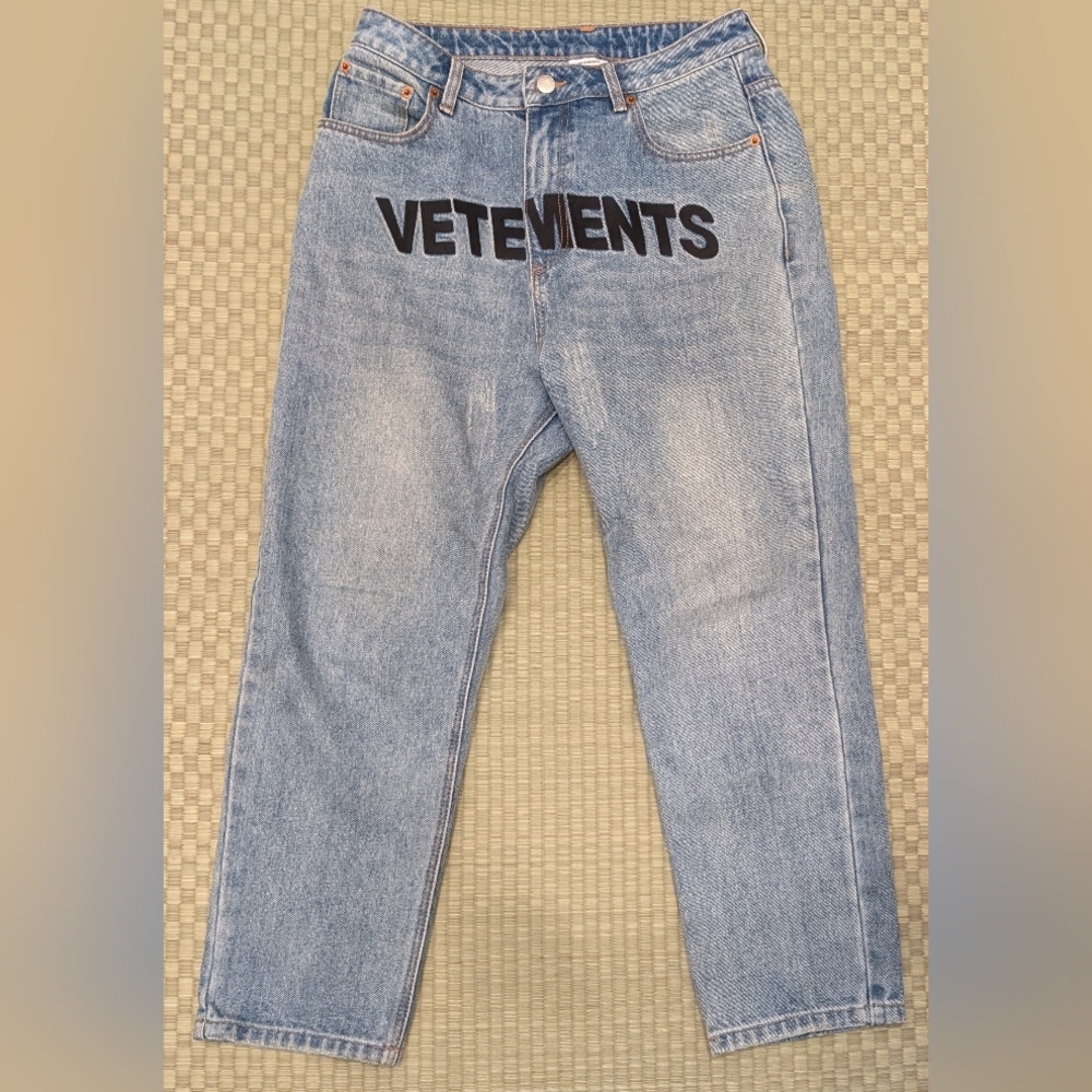Levi's x Vetements Reworked Embroidered Denim Jeans Size 29 x 24
